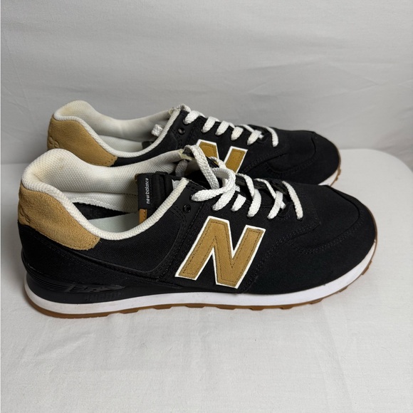 New Balance 574 V2 Black/Tan Workwear Mens Size 12  Sneakers ML574BK2 EUC - Picture 2 of 10